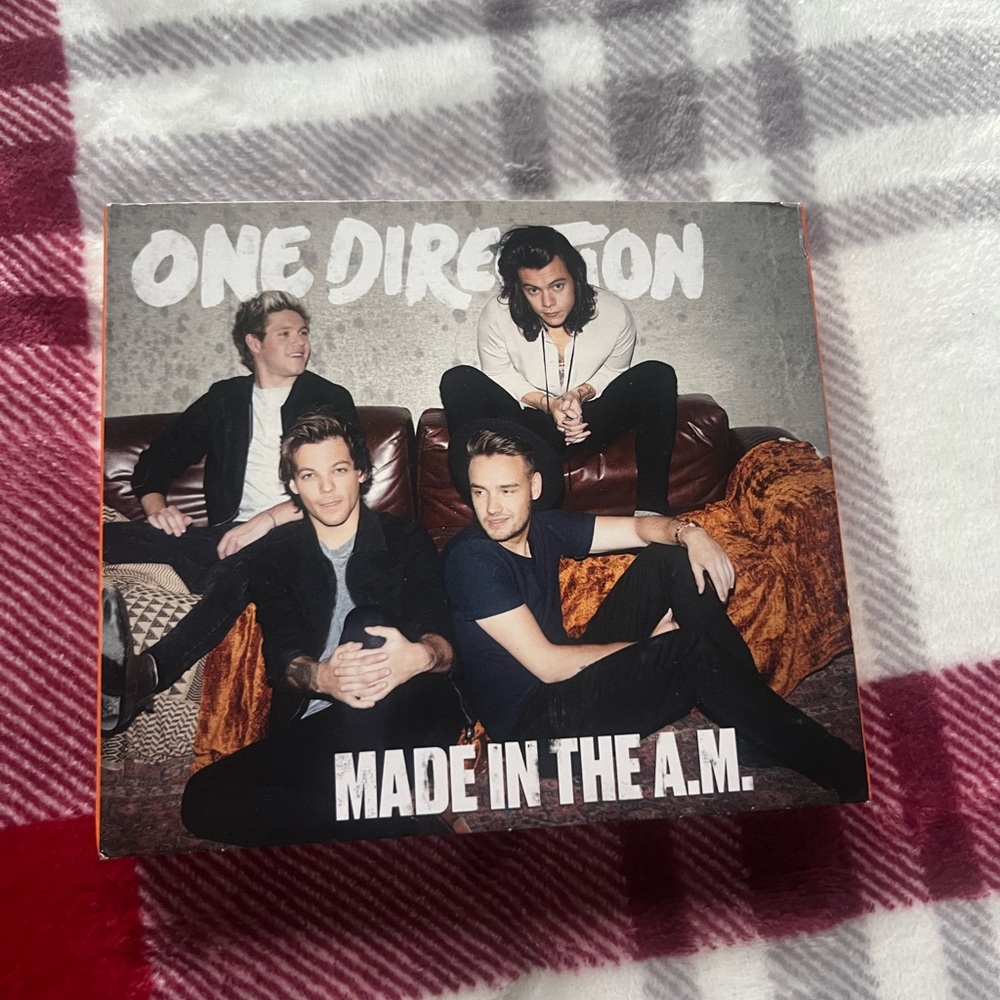 One Direction 'Made in the A.M.' RARE CD